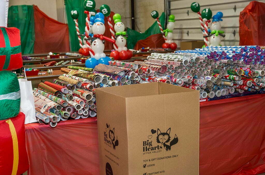 Big Hearts of Fox Valley to host wrapping party to benefit local families